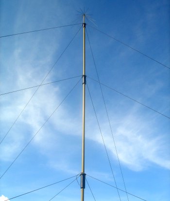AX-12B Wide-Band Surveillance Antenna System