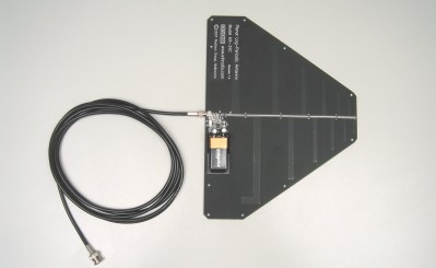 AX-31C Antenna with supplied cable